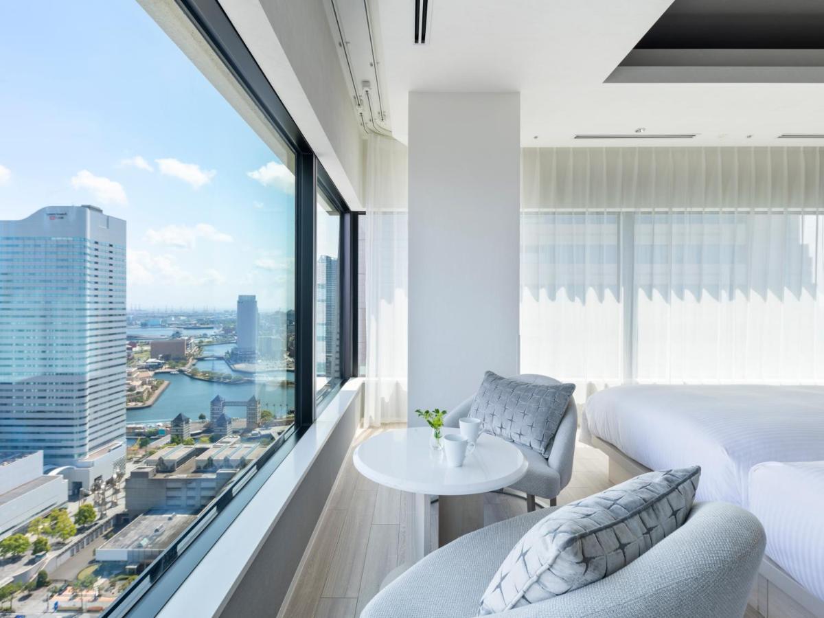 Mitsui Garden Hotel Yokohama Minatomirai Premier Zewnętrze zdjęcie View from a suite